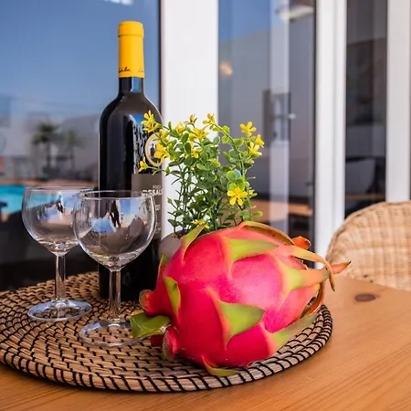 Dulce Celestino Lanzarote Villa