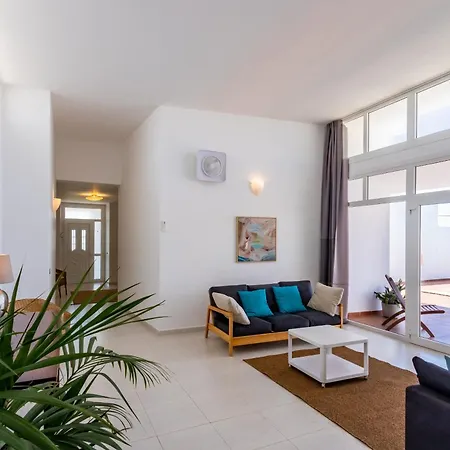 Dulce Celestino Lanzarote Вилла