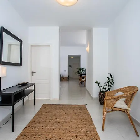 Dulce Celestino Lanzarote